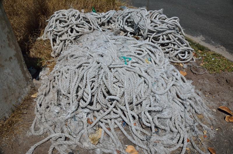 Close-up of the pile of rope